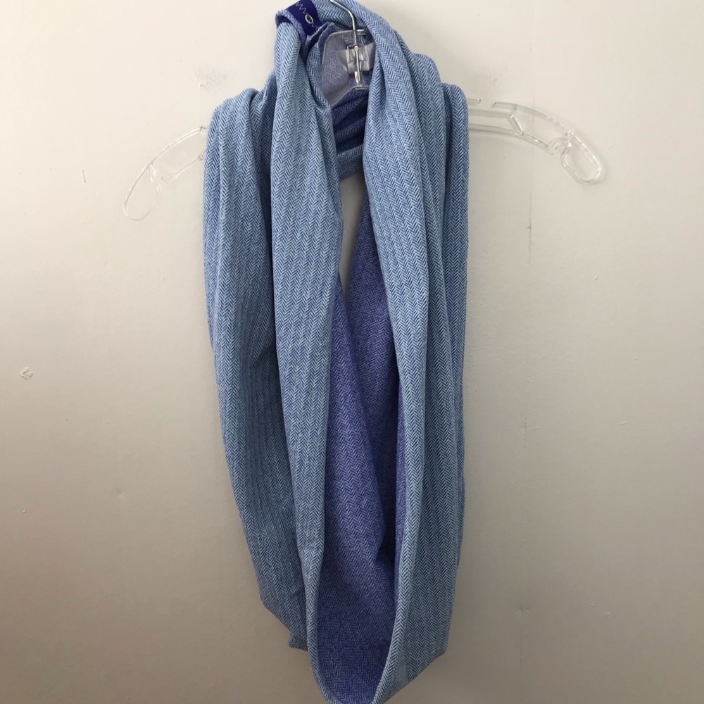 Ivivva Village Chill Scarf Snaps
